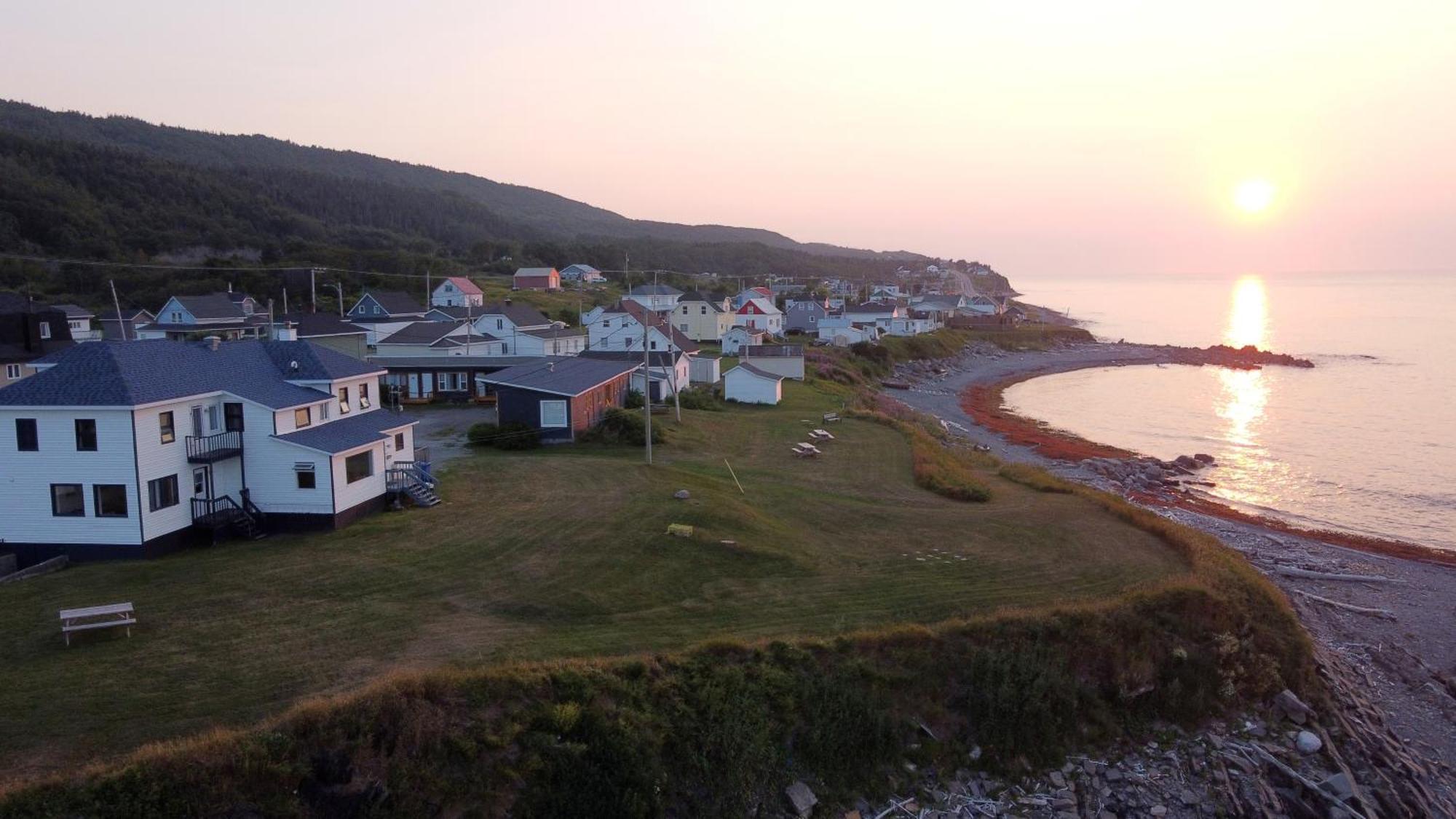 Restaurant-Motel L'Etoile Du Nord Pointe a la Fregate Eksteriør bilde