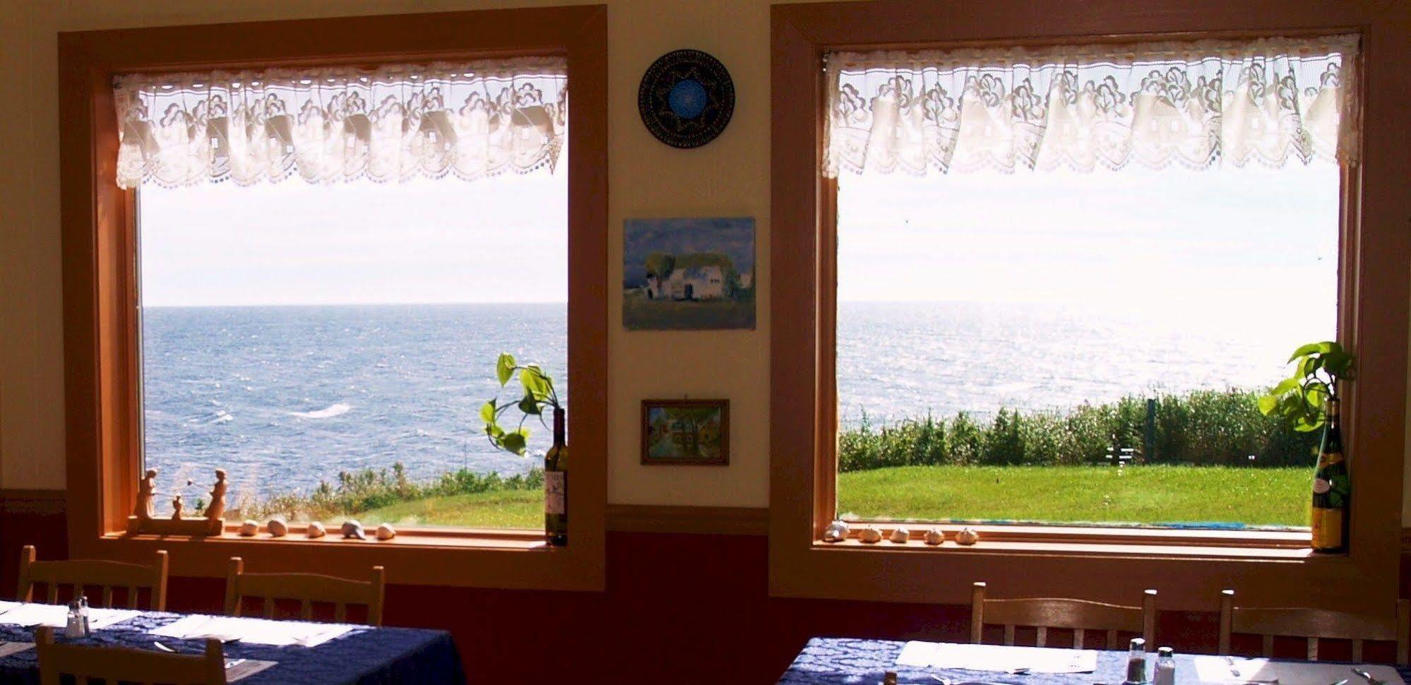 Restaurant-Motel L'Etoile Du Nord Pointe a la Fregate Eksteriør bilde